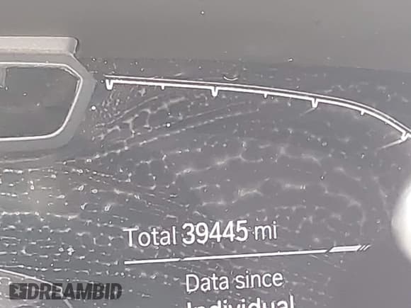 ✅ 2020 BMW X5 M Competition • VIN: 5YMJU0C09L9C83612 • Lot: 42197711. Wystawiony na IAAI z przebiegiem 39 445 mil. Bezpłatny archiwum sprzedaży aukcyjnych z USA i szczegółowy raport historii pojazdu na DreamBid. Zdjęcie 15.