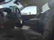 2017 Ram 1500 Tradesman z VIN 3C6JR6AG7HG786984, wystawiony jako Copart lot #81942525 z przebiegiem 118 280 mil mil oraz Szkoda całkowita • Salvage title. Historia ofert i sprzedaży dostępna na DreamBid. Obrazek 7.