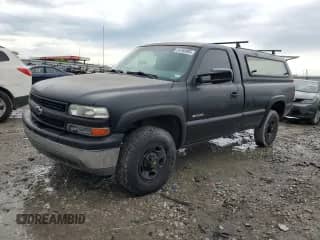 2001 Chevrolet Silverado 2500 с VIN 1GCGC24U91Z299774, выставлен на аукционе Copart как лот 54766985 с пробегом 148 596 миль миль и Списание • Salvage title. История ставок и продаж доступна на DreamBid. Изображение 1.