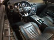 ✅ 2012 Dodge Challenger R/T Plus • VIN: 2C3CDYBT8CH174958 • Lot: 84195084. Wystawiony na Copart z przebiegiem 78 410 mil. Bezpłatny archiwum sprzedaży aukcyjnych z USA i szczegółowy raport historii pojazdu na DreamBid. Zdjęcie 8.