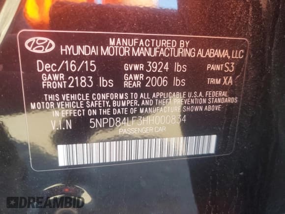 ✅ 2017 Hyundai Elantra Limited • VIN: 5NPD84LF3HH000834 • Lot: 82682185. Listed on Copart with 89,302 mi. Free auction sales archive from the USA and detailed vehicle history report at DreamBid. Image 12.