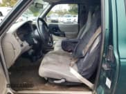 ✅ 1999 Ford Ranger XL • VIN: 1FTYR14V2XPB41478 • Лот: 81885325. Опубликован ранее на Copart с пробегом 287 302 миль. Бесплатный доступ к архиву аукционных продаж из США и подробный отчёт об истории автомобиля на DreamBid. Изображение 7.