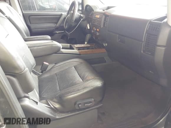 ✅ 2011 Nissan Titan SL • VIN: 1N6AA0ED6BN323372 • Lot: 42104517. Listed on IAAI with 99,773 mi. Free auction sales archive from the USA and detailed vehicle history report at DreamBid. Image 5.