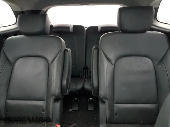 ✅ 2017 Hyundai Santa Fe SE Ultimate • VIN: KM8SRDHF0HU227400 • Лот: 90542725. Опубликован ранее на Copart с пробегом 130 096 миль. Бесплатный доступ к архиву аукционных продаж из США и подробный отчёт об истории автомобиля на DreamBid. Изображение 10.