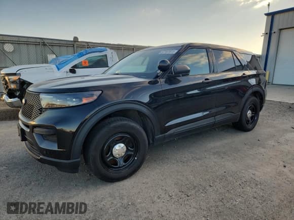 ✅ 2022 Ford Police Interceptor Utility • VIN: 1FM5K8AB2NGB80770 • Лот: 57167615. Опубликован ранее на Copart с пробегом 48 502 миль. Бесплатный доступ к архиву аукционных продаж из США и подробный отчёт об истории автомобиля на DreamBid. Изображение 1.