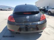 ✅ 2014 Volkswagen Beetle 2.0L TDI w/Sun/Sound/Nav • VIN: 3VWJL7AT6EM646352 • Лот: 59969245. Опубликован ранее на Copart с пробегом 71 078 миль. Бесплатный доступ к архиву аукционных продаж из США и подробный отчёт об истории автомобиля на DreamBid. Изображение 6.