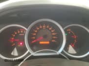 ✅ 2010 Toyota Tacoma PreRunner • VIN: 3TMKU4HN1AM026478 • Лот: 89906545. Опубликован ранее на Copart с пробегом 163 791 миль. Бесплатный доступ к архиву аукционных продаж из США и подробный отчёт об истории автомобиля на DreamBid. Изображение 9.