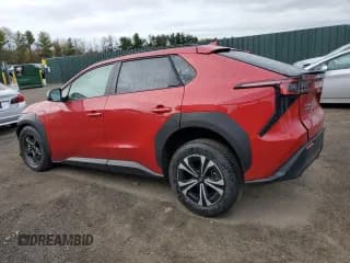 ✅ 2024 Subaru Solterra Premium • VIN: JTMABABA5RA084589 • Lot: 89700505. Wystawiony na Copart z przebiegiem 3 491 mil. Bezpłatny archiwum sprzedaży aukcyjnych z USA i szczegółowy raport historii pojazdu na DreamBid. Zdjęcie 2.