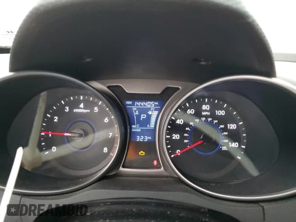 ✅ 2013 Hyundai Veloster w/Gray Int • VIN: KMHTC6AD2DU093056 • Lot: 81179253. Listed on Copart with 144,405 mi. Free auction sales archive from the USA and detailed vehicle history report at DreamBid. Image 9.