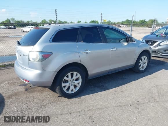 ✅ 2008 Mazda CX-7 Grand Touring • VIN: JM3ER293780175711 • Лот: 42870835. Опубликован ранее на IAAI с пробегом 158 757 миль. Бесплатный доступ к архиву аукционных продаж из США и подробный отчёт об истории автомобиля на DreamBid. Изображение 4.