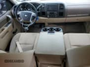 ✅ 2013 Chevrolet Silverado 1500 LT • VIN: 3GCPCSE03DG258721 • Лот: 51912464. Опубликован ранее на Copart с пробегом 129 972 миль. Бесплатный доступ к архиву аукционных продаж из США и подробный отчёт об истории автомобиля на DreamBid. Изображение 8.