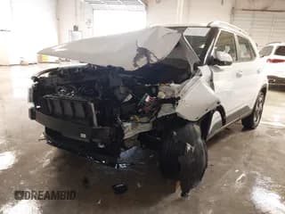 ✅ 2024 Hyundai Venue SEL • VIN: KMHRC8A3XRU332065 • Lot: 41328678. Wystawiony na IAAI z przebiegiem 3 787 mil. Bezpłatny archiwum sprzedaży aukcyjnych z USA i szczegółowy raport historii pojazdu na DreamBid. Zdjęcie 2.