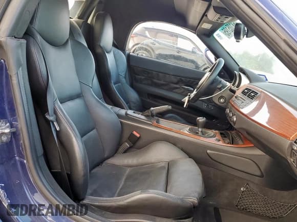 ✅ 2007 BMW Z4 M • VIN: 5UMBT93537LY53346 • Лот: 68105195. Опубликован ранее на Copart с пробегом 72 006 миль. Бесплатный доступ к архиву аукционных продаж из США и подробный отчёт об истории автомобиля на DreamBid. Изображение 10.