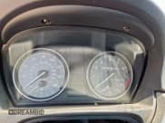 ✅ 2013 BMW 3 Series 335is • VIN: WBADX1C50DJ129203 • Лот: 64016345. Опубликован ранее на Copart с пробегом Не указан. Бесплатный доступ к архиву аукционных продаж из США и подробный отчёт об истории автомобиля на DreamBid. Изображение 9.