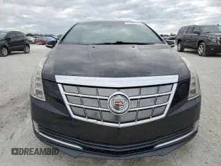 ✅ 2014 Cadillac ELR • VIN: 1G6RL1E46EU142582 • Lot: 41382865. Wystawiony na Copart z przebiegiem 58 732 mil. Bezpłatny archiwum sprzedaży aukcyjnych z USA i szczegółowy raport historii pojazdu na DreamBid. Zdjęcie 5.