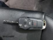 ✅ 2023 Ford Transit Cargo • VIN: 1FTBR1Y80PKA22691 • Lot: 41789744. Wystawiony na IAAI z przebiegiem 35 748 mil. Bezpłatny archiwum sprzedaży aukcyjnych z USA i szczegółowy raport historii pojazdu na DreamBid. Zdjęcie 11.