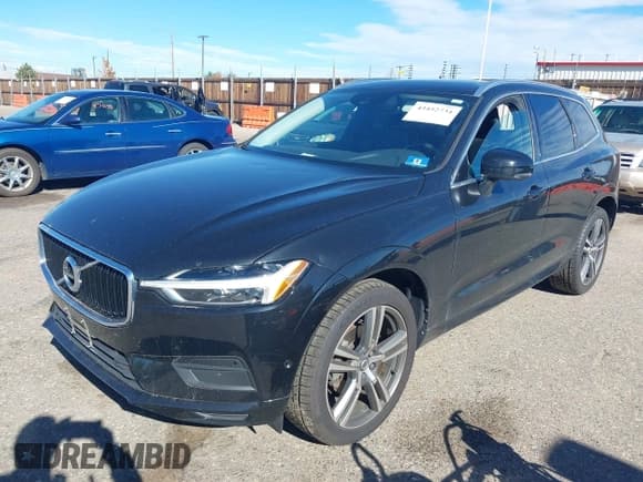 ✅ 2018 Volvo XC60 Momentum • VIN: LYV102RK4JB088057 • Лот: 43452734. Опубликован ранее на IAAI с пробегом 144 885 миль. Бесплатный доступ к архиву аукционных продаж из США и подробный отчёт об истории автомобиля на DreamBid. Изображение 2.