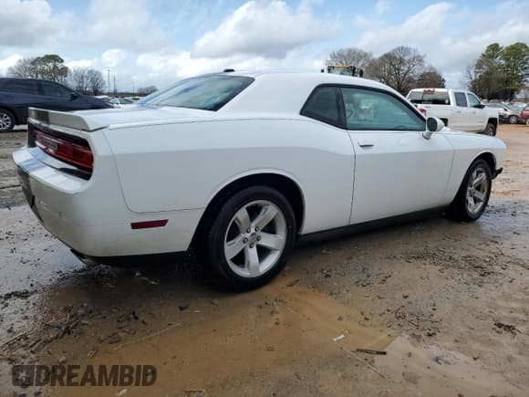✅ 2013 Dodge Challenger Rallye Redline • VIN: 2C3CDYAG6DH540177 • Lot: 43340525. Wystawiony na Copart z przebiegiem 129 850 mil. Bezpłatny archiwum sprzedaży aukcyjnych z USA i szczegółowy raport historii pojazdu na DreamBid. Zdjęcie 3.