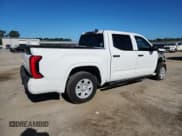 ✅ 2025 Toyota Tundra SR • VIN: 5TFKB5DB2SX251267 • Lot: 84248755. Listed on Copart with 18,700 mi. Free auction sales archive from the USA and detailed vehicle history report at DreamBid. Image 3.