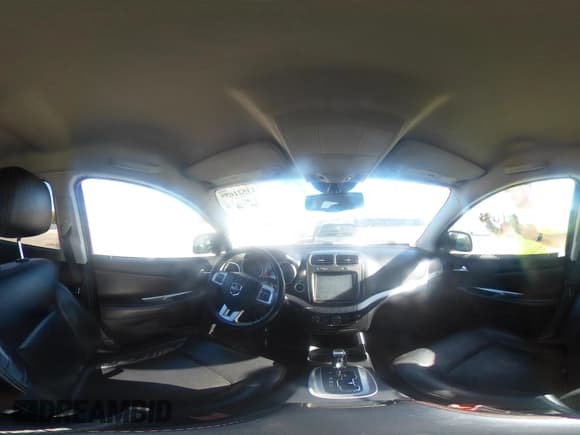 ✅ 2015 Dodge Journey R/T • VIN: 3C4PDDEG9FT611964 • Lot: 43521659. Wystawiony na IAAI z przebiegiem 176 098 mil. Bezpłatny archiwum sprzedaży aukcyjnych z USA i szczegółowy raport historii pojazdu na DreamBid. Zdjęcie 18.