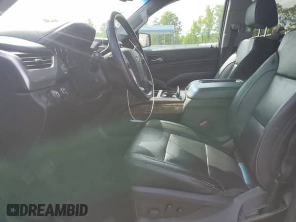 2020 Chevrolet Tahoe Premier with VIN 1GNSKCKC1LR216510, listed as a Copart auction lot 57627705 with 113,495 mi miles and Salvage title. Bid and sale history available at DreamBid. Image 7.