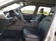 ✅ 2025 Jeep Grand Cherokee Limited • VIN: 1C4RJKBG2S8660071 • Lot: 70662735. Wystawiony na Copart z przebiegiem 4 994 mil. Bezpłatny archiwum sprzedaży aukcyjnych z USA i szczegółowy raport historii pojazdu na DreamBid. Zdjęcie 7.