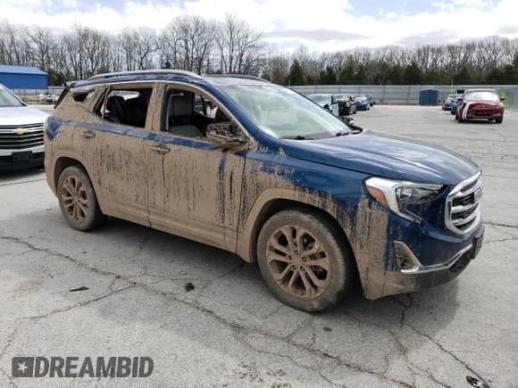 ✅ 2021 GMC Terrain SLT • VIN: 3GKALPEV6ML308568 • Lot: 49692215. Wystawiony na Copart z przebiegiem 46 486 mil. Bezpłatny archiwum sprzedaży aukcyjnych z USA i szczegółowy raport historii pojazdu na DreamBid. Zdjęcie 4.