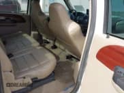 ✅ 2006 Ford F-250 XL • VIN: 1FTSW21P36EA12234 • Lot: 41218439. Wystawiony na IAAI z przebiegiem 366 410 mil. Bezpłatny archiwum sprzedaży aukcyjnych z USA i szczegółowy raport historii pojazdu na DreamBid. Zdjęcie 8.