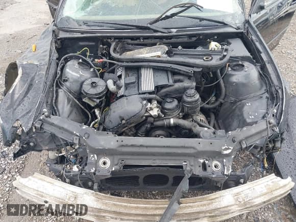 ✅ 2004 BMW 3 Series 325i • VIN: WBAET37444NH05531 • Лот: 42490767. Опубликован ранее на IAAI с пробегом Не указан. Бесплатный доступ к архиву аукционных продаж из США и подробный отчёт об истории автомобиля на DreamBid. Изображение 10.