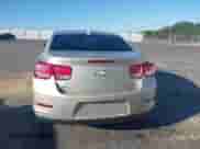 2015 Chevrolet Malibu LT z VIN 1G11C5SL8FF261312, wystawiony jako IAAI lot #43318360 z przebiegiem 294 932 mil mil oraz . Historia ofert i sprzedaży dostępna na DreamBid. Obrazek 16.