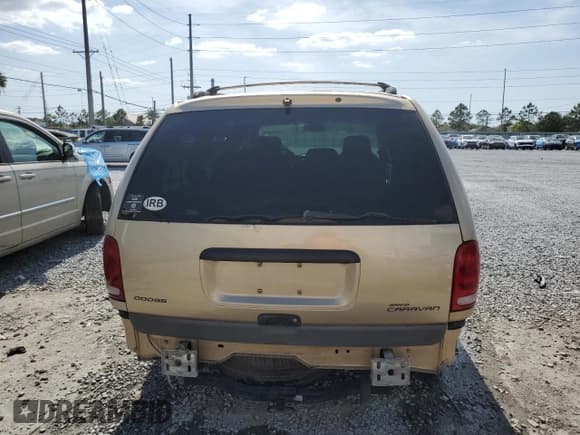 ✅ 1998 Dodge Caravan SE • VIN: 1B4GP44R5WB678134 • Lot: 54435585. Listed on Copart with 114,279 mi. Free auction sales archive from the USA and detailed vehicle history report at DreamBid. Image 6.