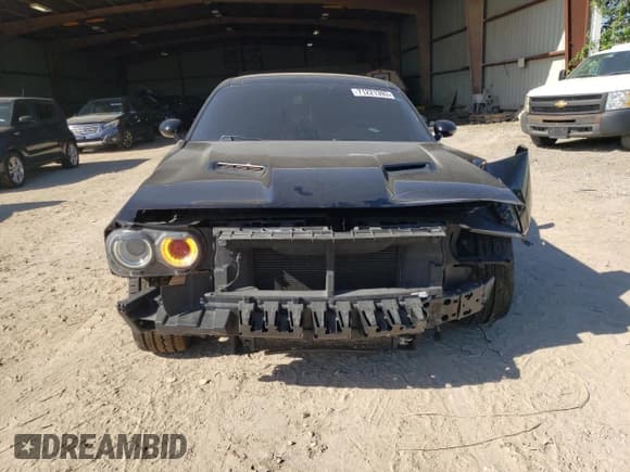 ✅ 2017 Dodge Challenger R/T • VIN: 2C3CDZBT3HH600777 • Lot: 71221393. Listed on Copart with 108,820 mi. Free auction sales archive from the USA and detailed vehicle history report at DreamBid. Image 5.