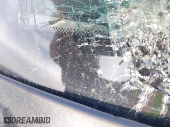 ✅ 2006 Nissan Titan SE • VIN: 1N6AA06A26N547992 • Lot: 43787363. Wystawiony na IAAI z przebiegiem 181 414 mil. Bezpłatny archiwum sprzedaży aukcyjnych z USA i szczegółowy raport historii pojazdu na DreamBid. Zdjęcie 9.