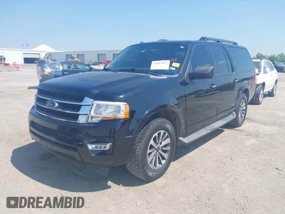 ✅ 2016 Ford Expedition Max XLT • VIN: 1FMJK1HT8GEF21463 • Lot: 42017037. Listed on IAAI with 197,357 mi. Free auction sales archive from the USA and detailed vehicle history report at DreamBid. Image 2.