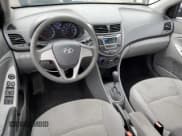 ✅ 2017 Hyundai Accent SE • VIN: KMHCT4AE3HU195968 • Лот: 65662814. Опубликован ранее на Copart с пробегом 97 320 миль. Бесплатный доступ к архиву аукционных продаж из США и подробный отчёт об истории автомобиля на DreamBid. Изображение 8.