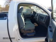 ✅ 2019 Ram 1500 Tradesman • VIN: 3C6JR6DTXKG506801 • Lot: 43685304. Wystawiony na IAAI z przebiegiem 122 907 mil. Bezpłatny archiwum sprzedaży aukcyjnych z USA i szczegółowy raport historii pojazdu na DreamBid. Zdjęcie 5.