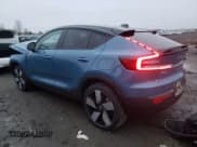 ✅ 2022 Volvo C40 Ultimate • VIN: YV4ED3GB6N2002492 • Lot: 69524222. Wystawiony na Copart z przebiegiem 3 620 mil. Bezpłatny archiwum sprzedaży aukcyjnych z USA i szczegółowy raport historii pojazdu na DreamBid. Zdjęcie 2.