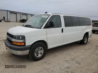2020 Chevrolet Express Passenger LT с VIN 1GAZGPFG5L1169356, выставлен на аукционе Copart как лот 44124655 с пробегом 33 599 миль миль и Списание • Salvage title. История ставок и продаж доступна на DreamBid. Изображение 1.