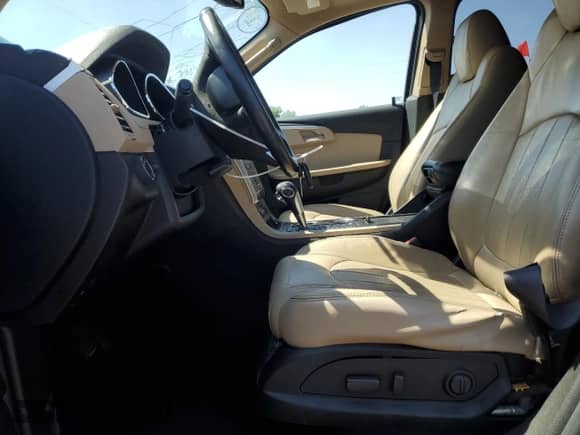 2012 Chevrolet Traverse LTZ with VIN 1GNKVLED7CJ270162, listed as a Copart auction lot 68444625 with 140,491 mi miles and Clean title. Bid and sale history available at DreamBid. Image 7.