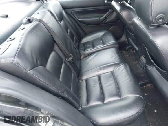 ✅ 2000 Volkswagen Jetta GLS • VIN: 3VWSE29M2YM019344 • Lot: 41503039. Listed on IAAI with Not provided. Free auction sales archive from the USA and detailed vehicle history report at DreamBid. Image 8.