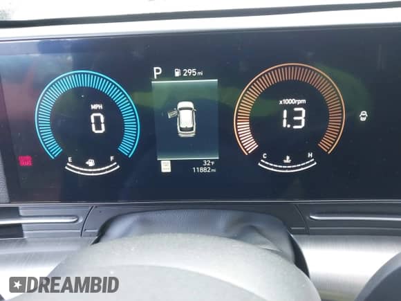 2024 Hyundai Kona SEL with VIN KM8HBCAB0RU147872, listed as a IAAI auction lot 41534780 with 11,882 mi miles and . Bid and sale history available at DreamBid. Image 7.