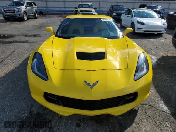 ✅ 2016 Chevrolet Corvette 2LT • VIN: 1G1YD2D7XG5123465 • Lot: 90440395. Wystawiony na Copart z przebiegiem 39 358 mil. Bezpłatny archiwum sprzedaży aukcyjnych z USA i szczegółowy raport historii pojazdu na DreamBid. Zdjęcie 5.