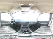 ✅ 2005 Chevrolet Silverado 2500HD LS • VIN: 1GCHK23275F915180 • Lot: 43714299. Wystawiony na IAAI z przebiegiem 135 346 mil. Bezpłatny archiwum sprzedaży aukcyjnych z USA i szczegółowy raport historii pojazdu na DreamBid. Zdjęcie 19.