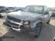 2003 Chevrolet Silverado 1500 Work Truck с VIN 1GCEC14V23Z145744, выставлен на аукционе Copart как лот 31887491 с пробегом 180 138 миль миль и Списание • Salvage title. История ставок и продаж доступна на DreamBid. Изображение 2.