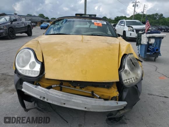 ✅ 2002 Porsche Boxster • VIN: WP0CA29842U621851 • Lot: 56872965. Wystawiony na Copart z przebiegiem Nie podano. Bezpłatny archiwum sprzedaży aukcyjnych z USA i szczegółowy raport historii pojazdu na DreamBid. Zdjęcie 5.