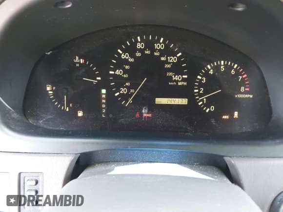 ✅ 2000 Lexus RX 300 • VIN: JT6GF10U9Y0068922 • Lot: 42672245. Wystawiony na IAAI z przebiegiem 144 177 mil. Bezpłatny archiwum sprzedaży aukcyjnych z USA i szczegółowy raport historii pojazdu na DreamBid. Zdjęcie 7.