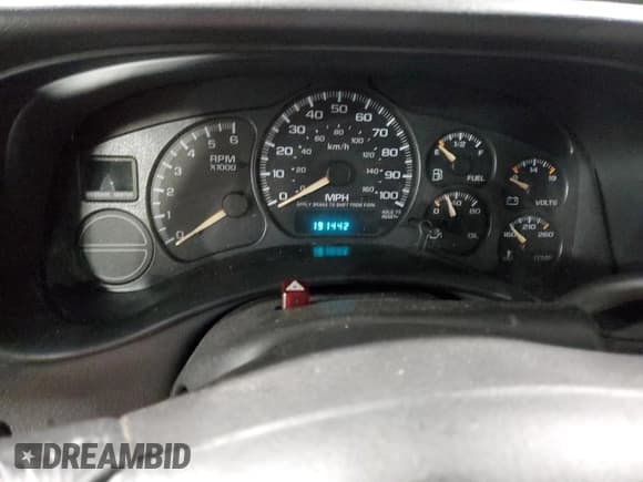 ✅ 2002 Chevrolet Suburban LS • VIN: 3GNFK16Z32G258681 • Лот: 81319324. Опубликован ранее на Copart с пробегом 191 442 миль. Бесплатный доступ к архиву аукционных продаж из США и подробный отчёт об истории автомобиля на DreamBid. Изображение 9.