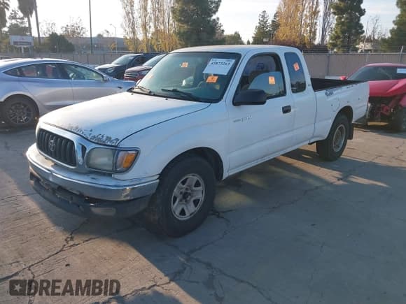 ✅ 2002 Toyota Tacoma • VIN: 5TEVL52N82Z127603 • Lot: 43873263. Listed on IAAI with 241,070 mi. Free auction sales archive from the USA and detailed vehicle history report at DreamBid. Image 2.