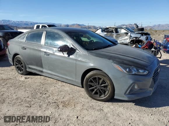 ✅ 2019 Hyundai Sonata SE • VIN: 5NPE24AF5KH754687 • Lot: 43632343. Listed on Copart with 40,329 mi. Free auction sales archive from the USA and detailed vehicle history report at DreamBid. Image 4.