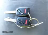 ✅ 2005 Honda Pilot EX-L • VIN: 5FNYF18555B028683 • Lot: 43673499. Listed on IAAI with 179,000 mi. Free auction sales archive from the USA and detailed vehicle history report at DreamBid. Image 11.